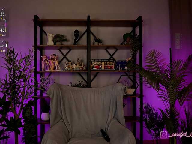 Accedi alla chat con il nickname Careful_i_Bite Careful_i_Bite