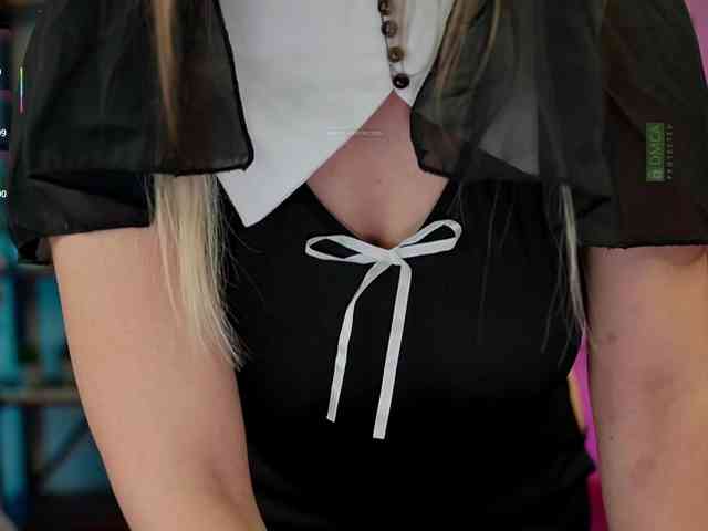 Careful_i_Bite webcam