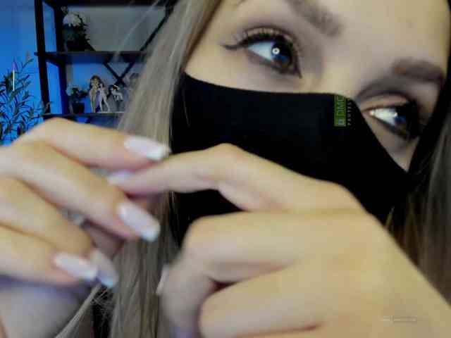 Careful_i_Bite webcam
