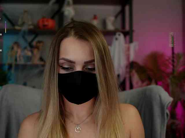 Careful_i_Bite webcam