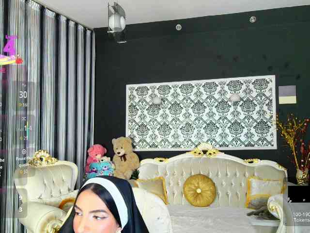 BNefertiti webcam