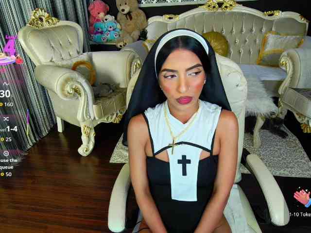 BNefertiti webcam