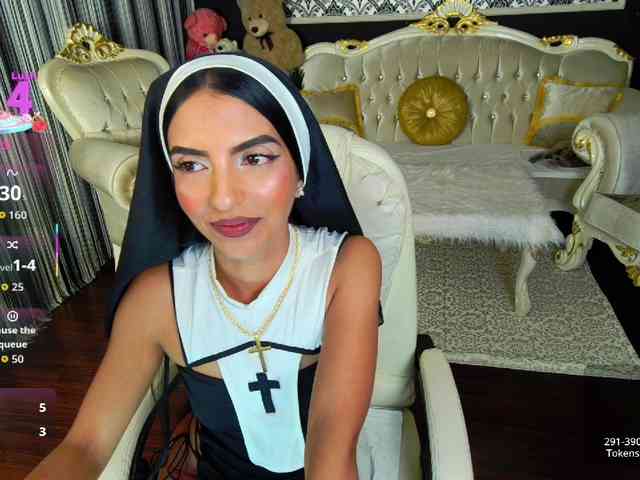 BNefertiti webcam