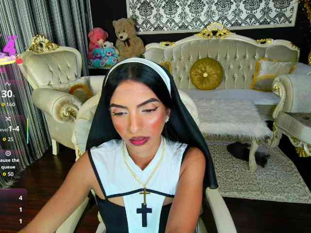 BNefertiti webcam