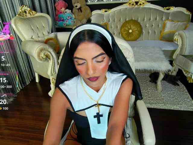 BNefertiti webcam