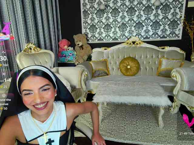 BNefertiti webcam