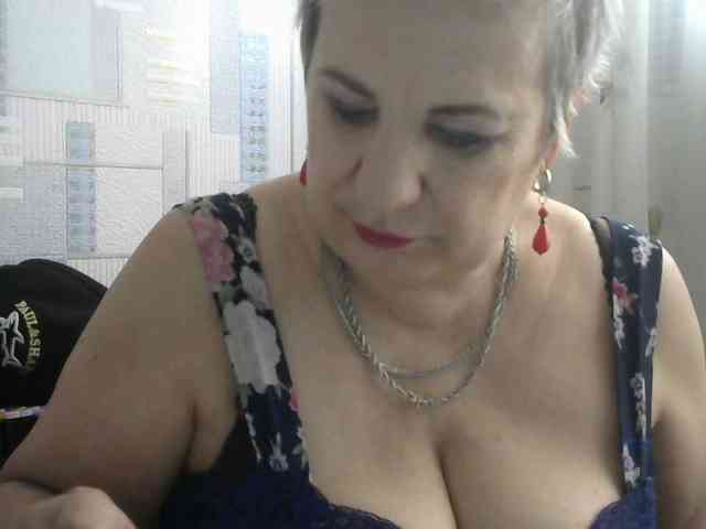 lara45 webcam