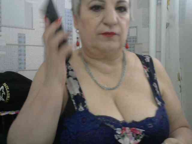 lara45 webcam