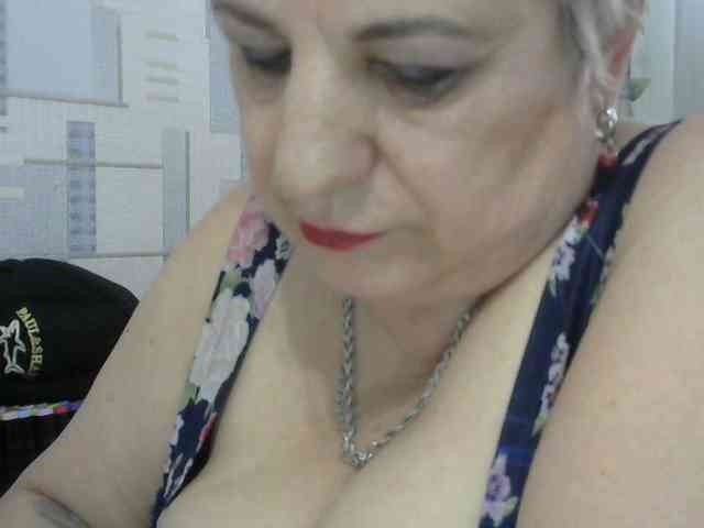 lara45 webcam