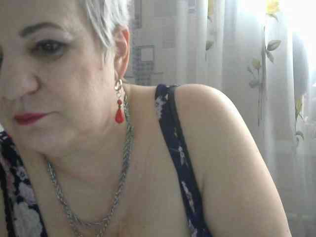 lara45 webcam