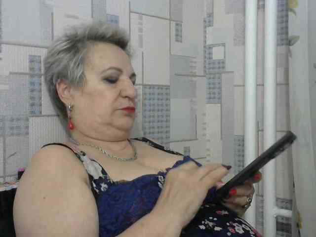lara45 webcam