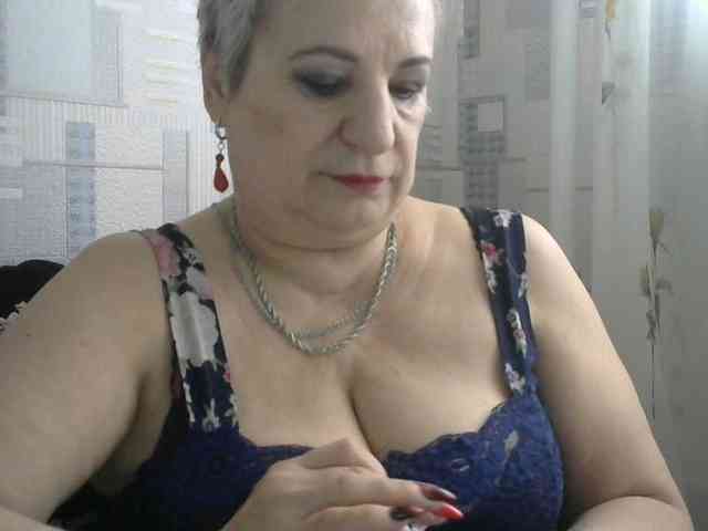 lara45 webcam