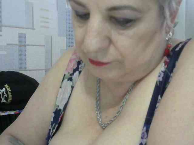 lara45 webcam