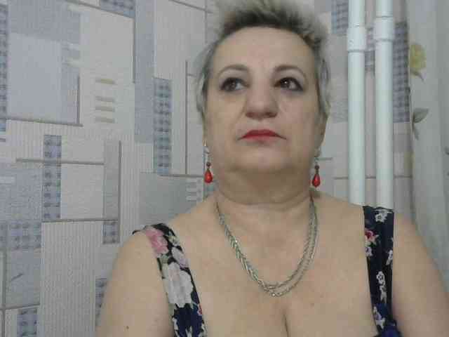 lara45 webcam