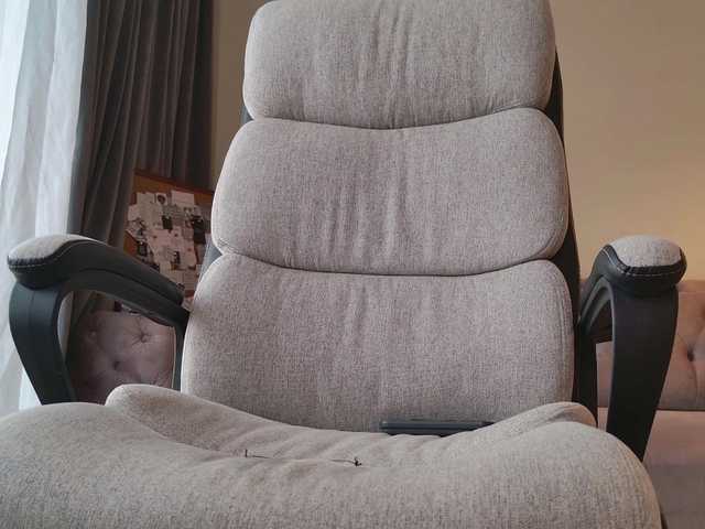 go to chat with LennaGodess