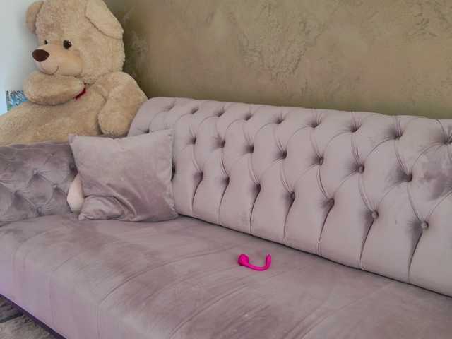 Vai a chattare su LennaGodess LennaGodess