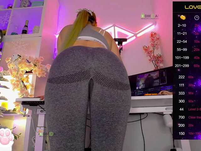 Entrez le videochat erotique avec le
modèle _Marilyn_ _Marilyn_