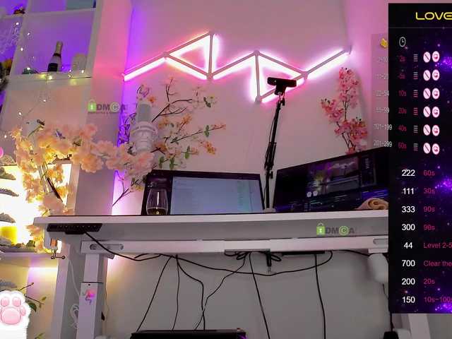 Vai a chattare su _Marilyn_ _Marilyn_