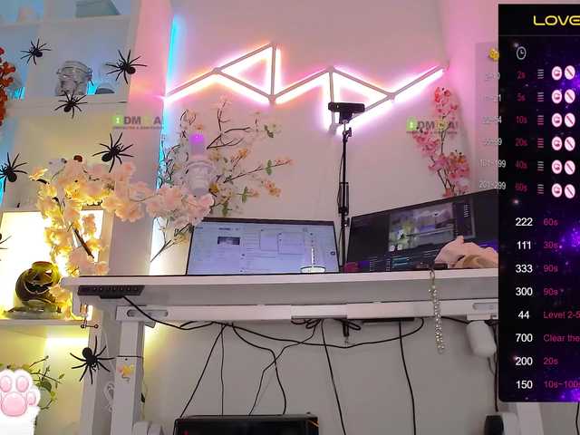 Entrez le videochat erotique avec le
modèle _Marilyn_ _Marilyn_