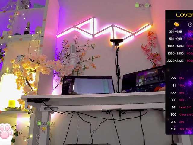 Vai a chattare su _Marilyn_ _Marilyn_