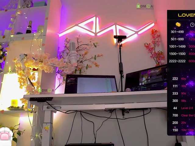 Entrez le videochat erotique avec le
modèle _Marilyn_ _Marilyn_