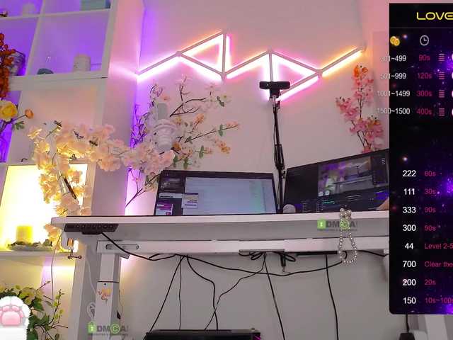 Accedi alla chat con il nickname _Marilyn_ _Marilyn_