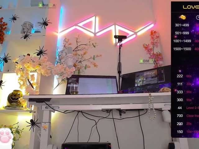 Entrez le videochat erotique avec le
modèle _Marilyn_ _Marilyn_