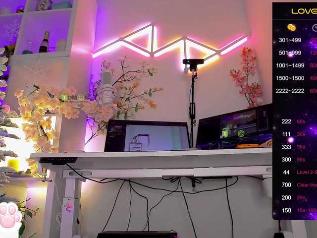 Vai a chattare su _Marilyn_ _Marilyn_