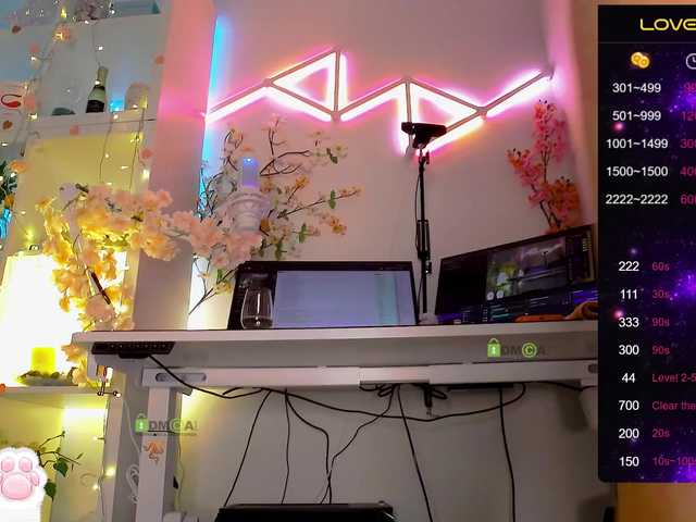 Vai a chattare su _Marilyn_ _Marilyn_