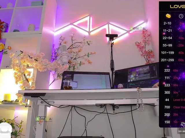 Entrez le videochat erotique avec le
modèle _Marilyn_ _Marilyn_