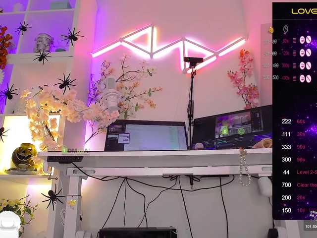 Entrez le videochat erotique avec le
modèle _Marilyn_ _Marilyn_