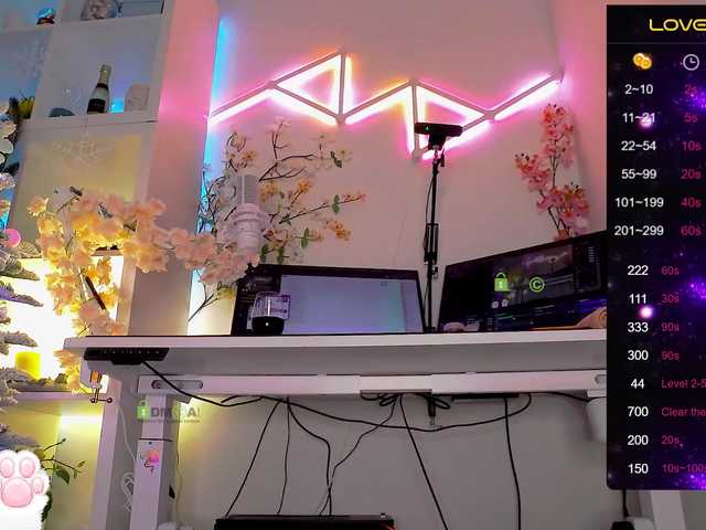 Entrez le videochat erotique avec le
modèle _Marilyn_ _Marilyn_