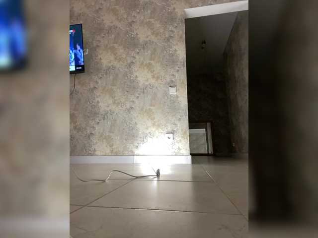 Entra en el chat con el modelo _I_123 _I_123