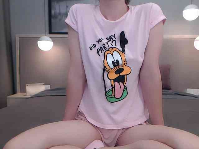Shy-SweetGirl webcam