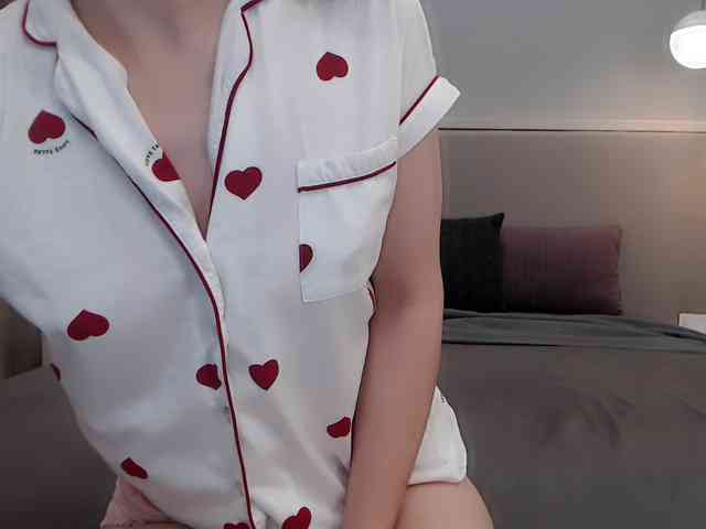 Shy-SweetGirl webcam