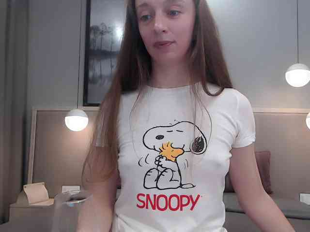 Shy-SweetGirl webcam