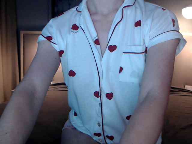 Shy-SweetGirl webcam