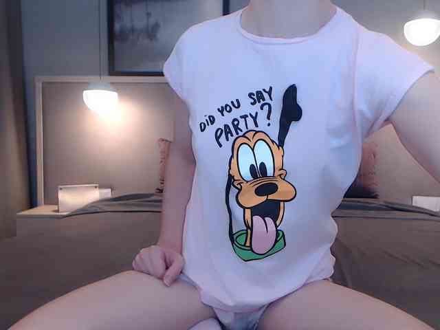 Shy-SweetGirl webcam