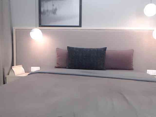 Shy-SweetGirl webcam