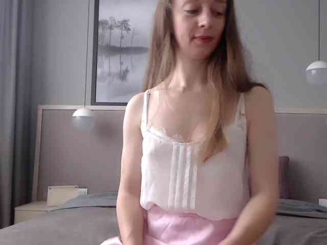 Shy-SweetGirl webcam