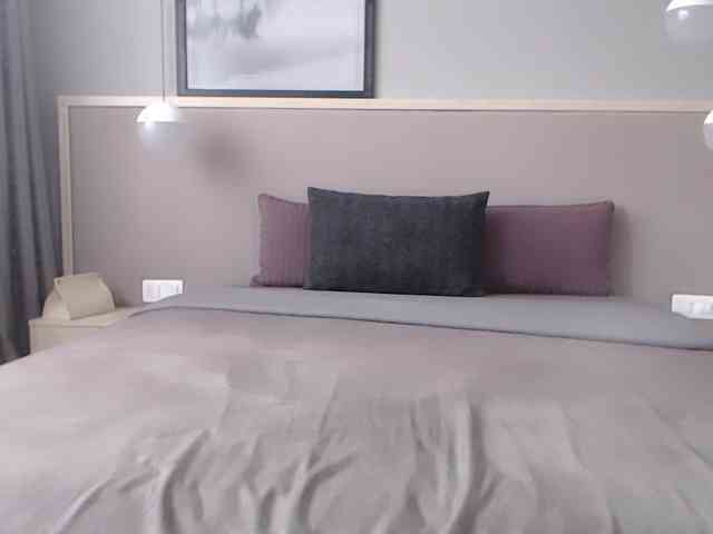 Shy-SweetGirl webcam