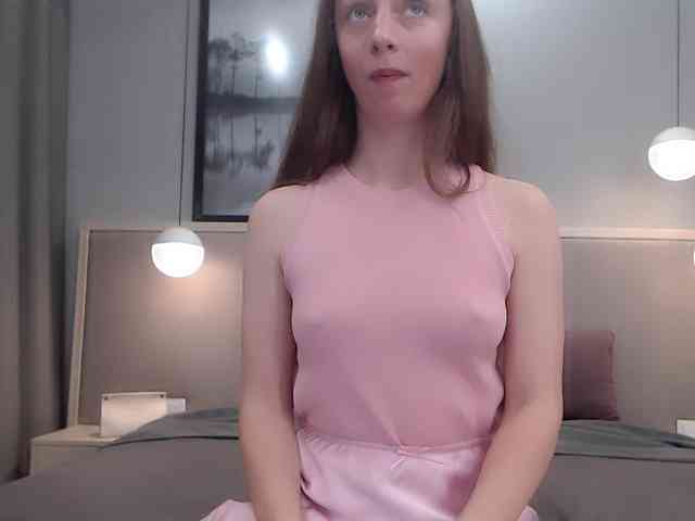 Shy-SweetGirl webcam