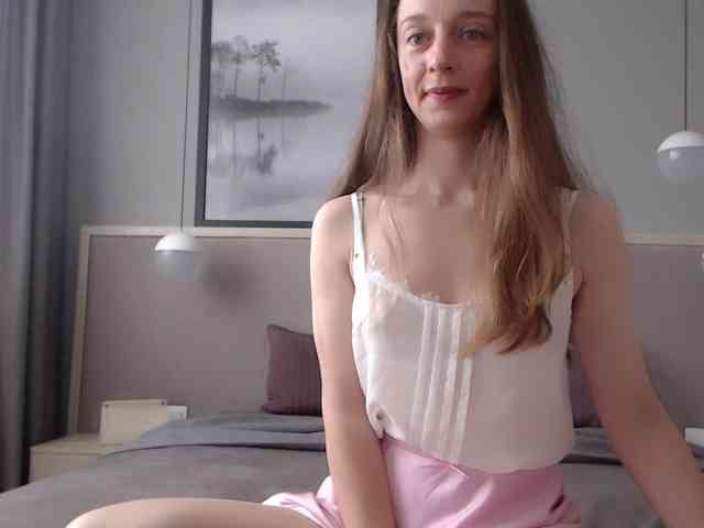 Shy-SweetGirl webcam