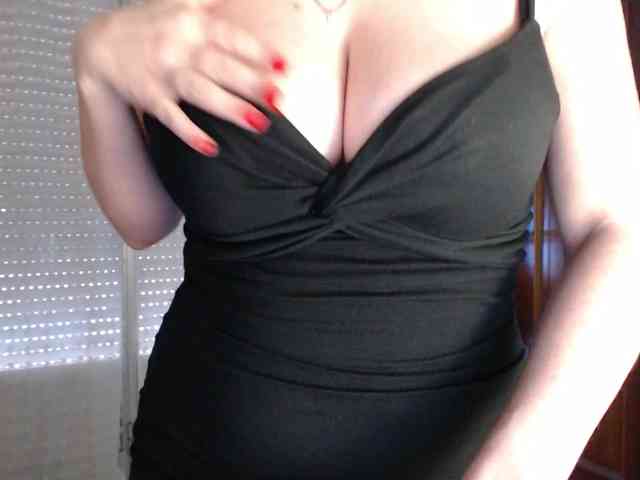Alina-Lovely webcam