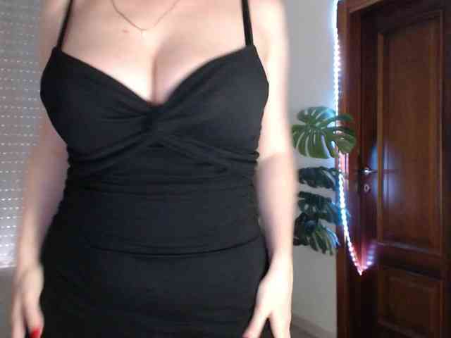 Alina-Lovely webcam
