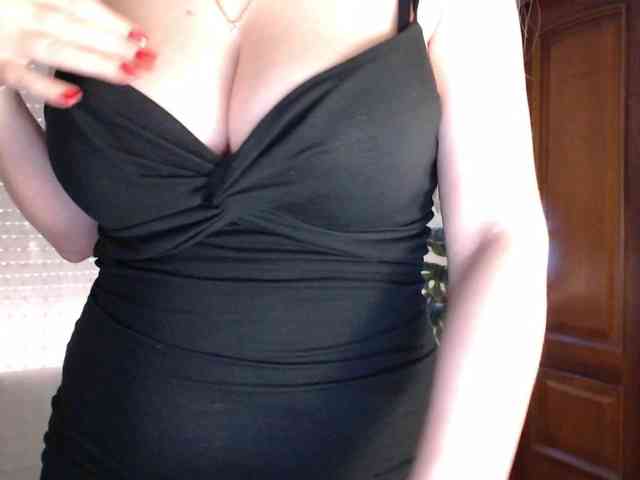 Alina-Lovely webcam