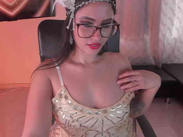 PaulinaBelush webcam