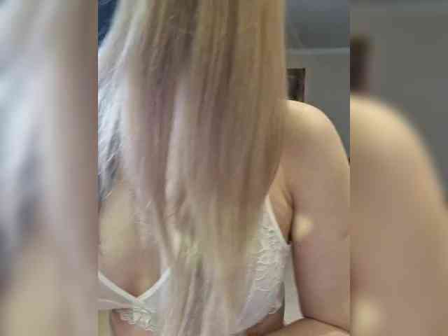 Rara_Avis webcam