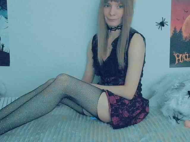 YourCaramel webcam