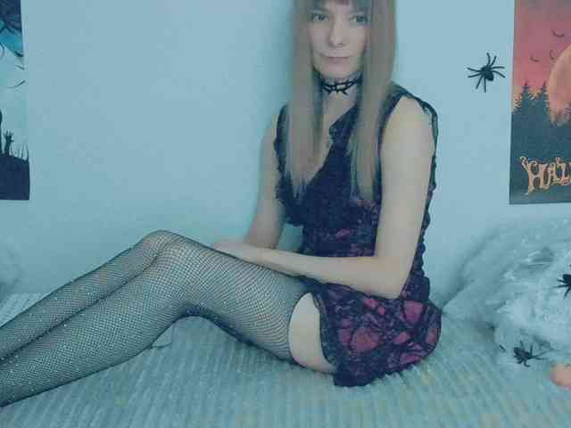 YourCaramel webcam